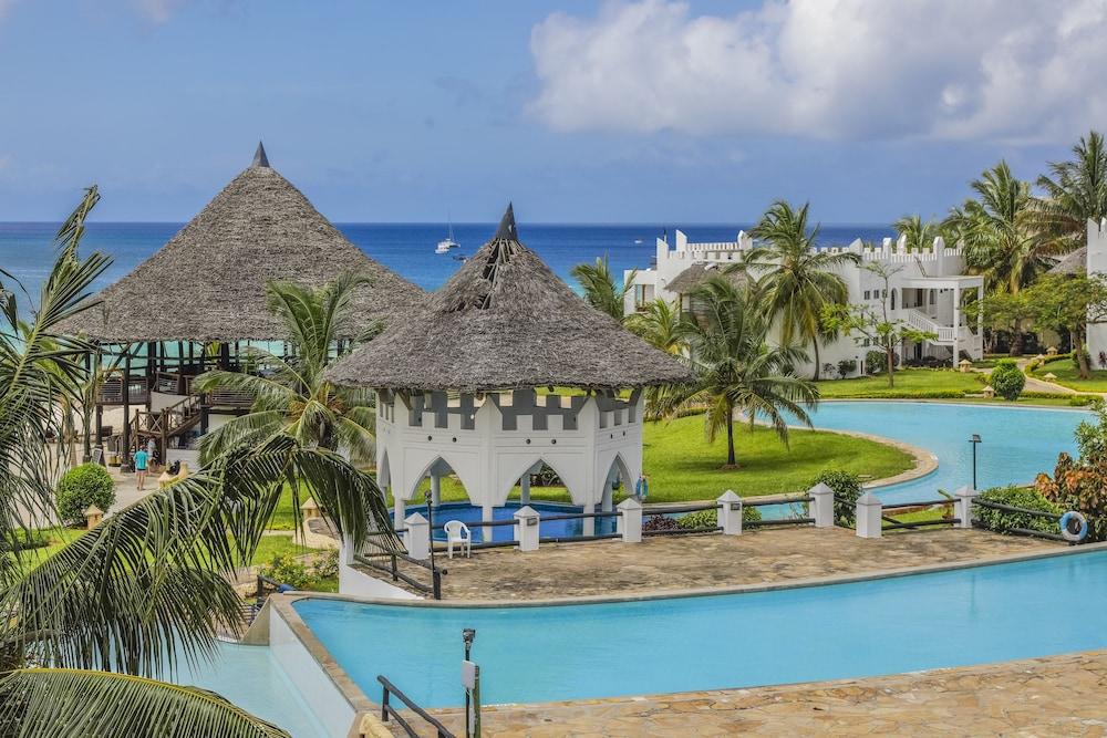 Royal Zanzibar Resort 5*